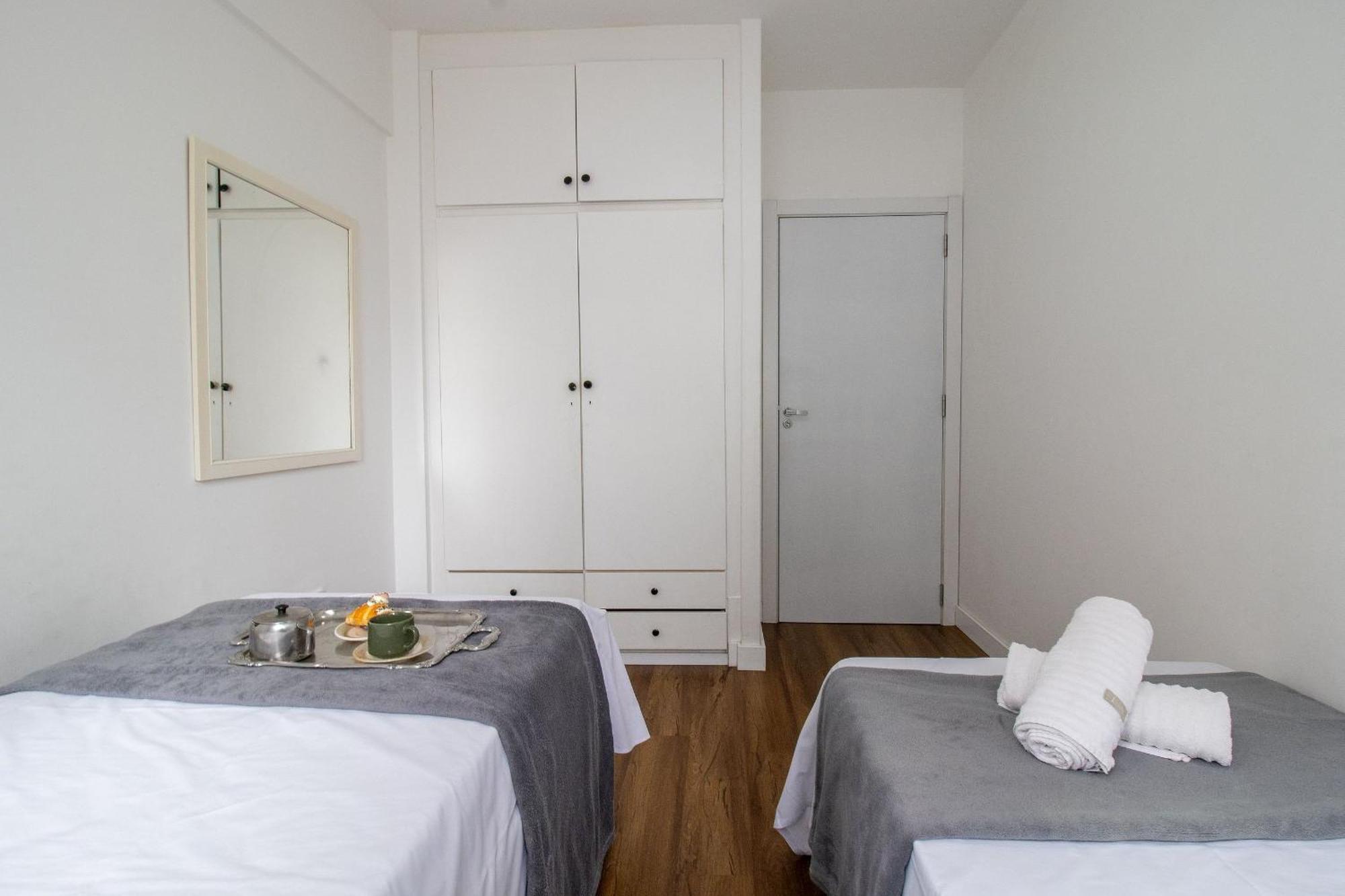 Drs41a - Centro, 3 Dorm Climatizados, Tv Smart Apartamento *
